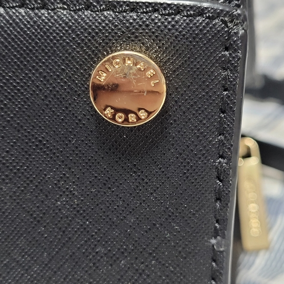 michael kors satchel quinn - Picture 9 of 13